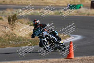 media/Apr-19-2025-AHRMA (Sat) [[3d98ca3309]]/Race/Group 8/Turn 4/